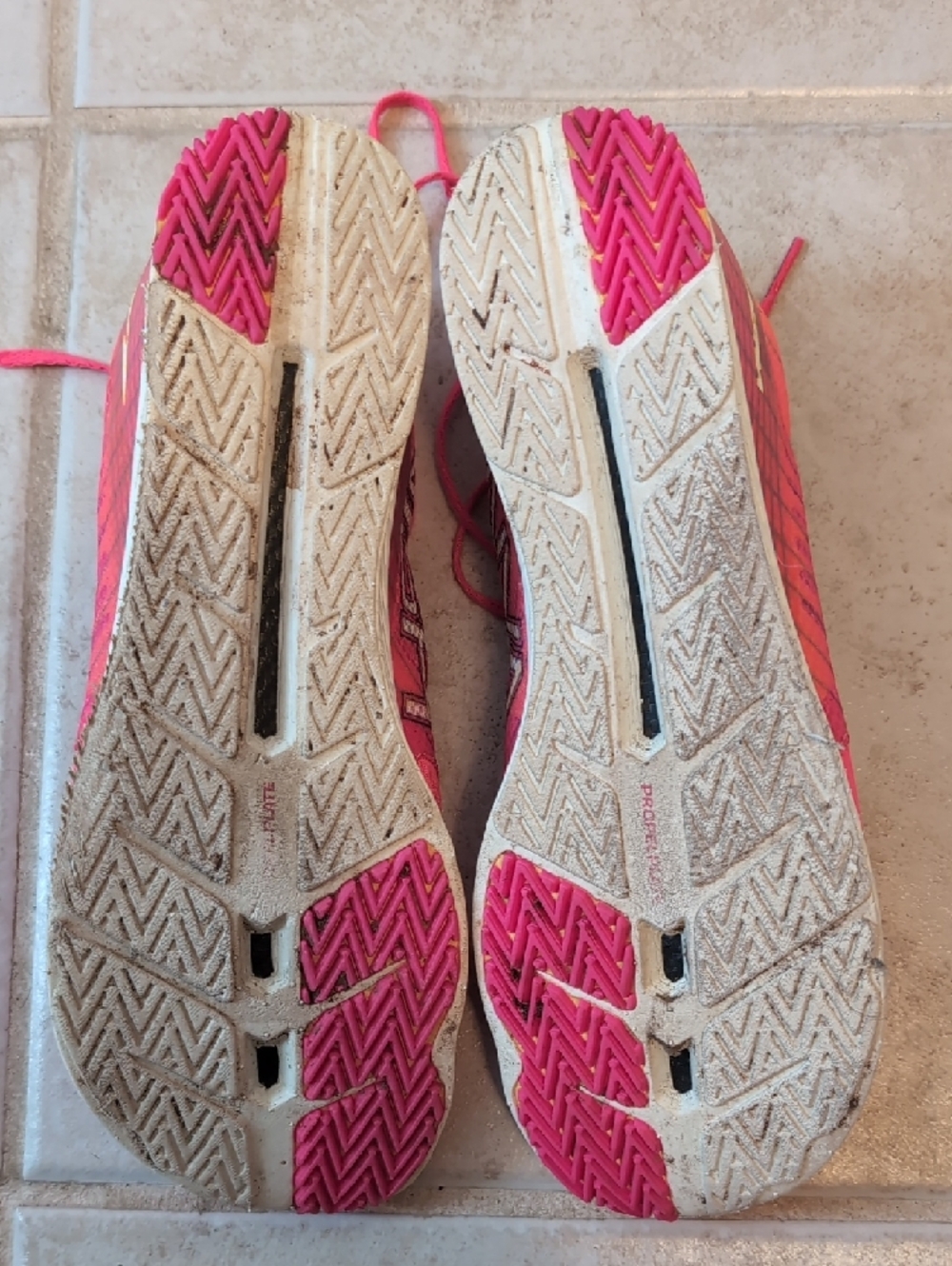Altra Women's Hot Pink Athletic Running Shoes with White Accent - Picture 6 of 6